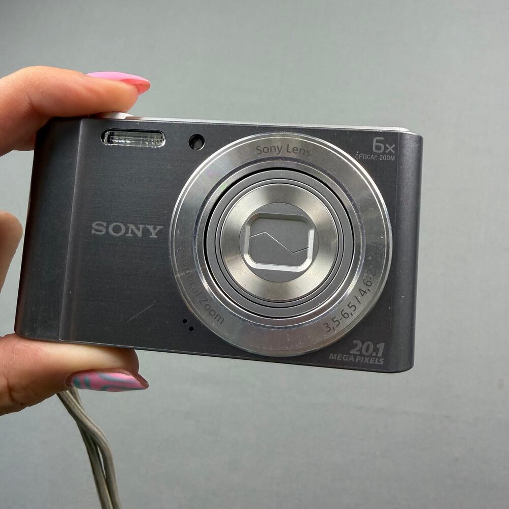 Y2K Sony Cyber Shot Digital Camera DSC-W810 Steady Shot 20.1 MP Bundle